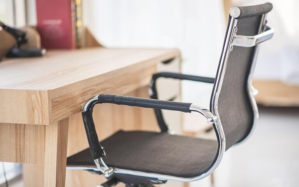 過(guò)時(shí)的辦公家具 過(guò)時(shí)的辦公家具